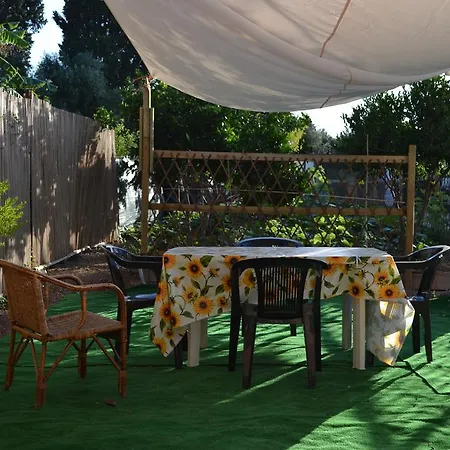 Bed & Breakfast L'antropologo 2*